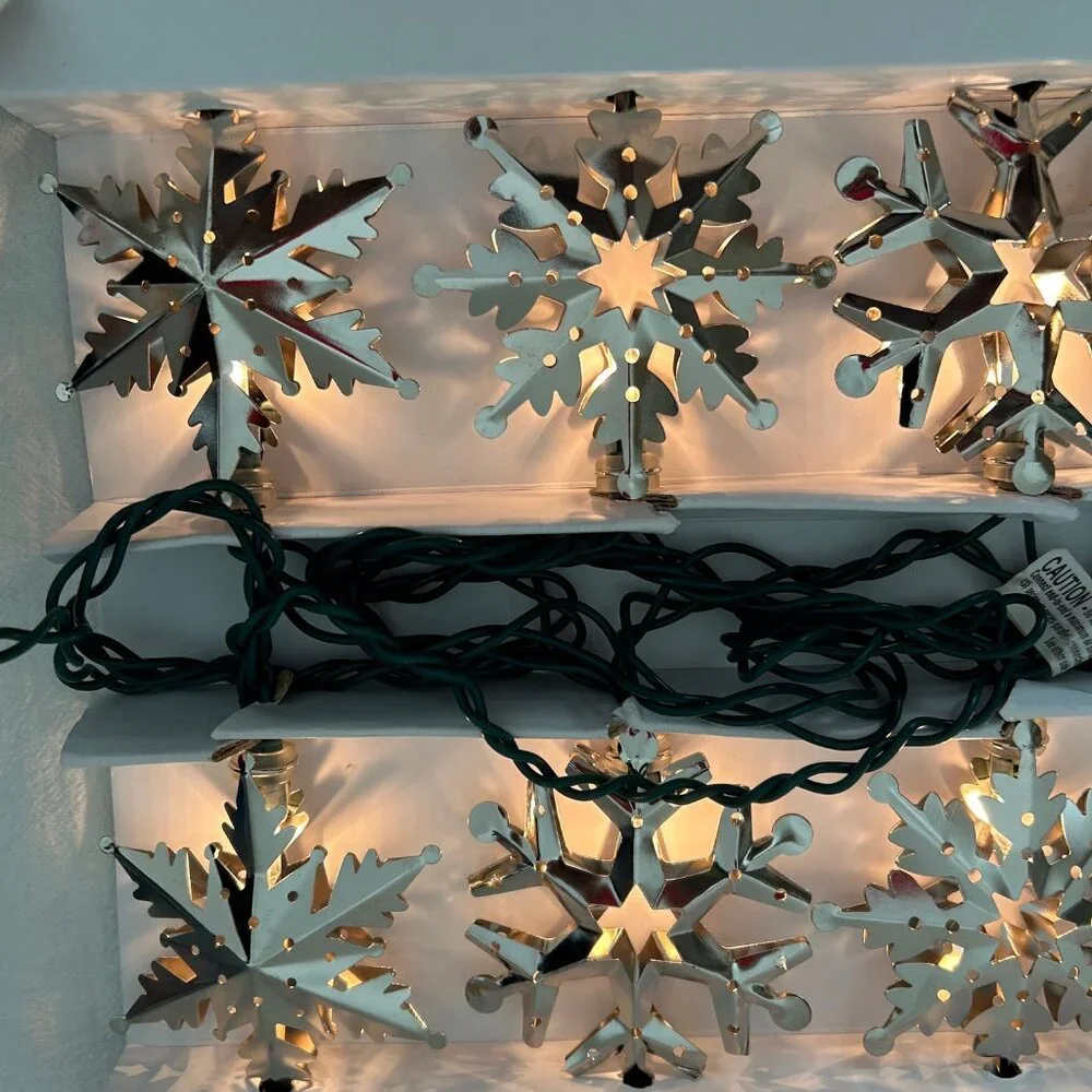 Snowflake String Lights Restoration Hardware 9 feet NEW IN BOX
